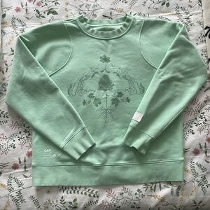 Lululemon Team Canada Loungeful Crewneck Swearshirt in Mint Green.